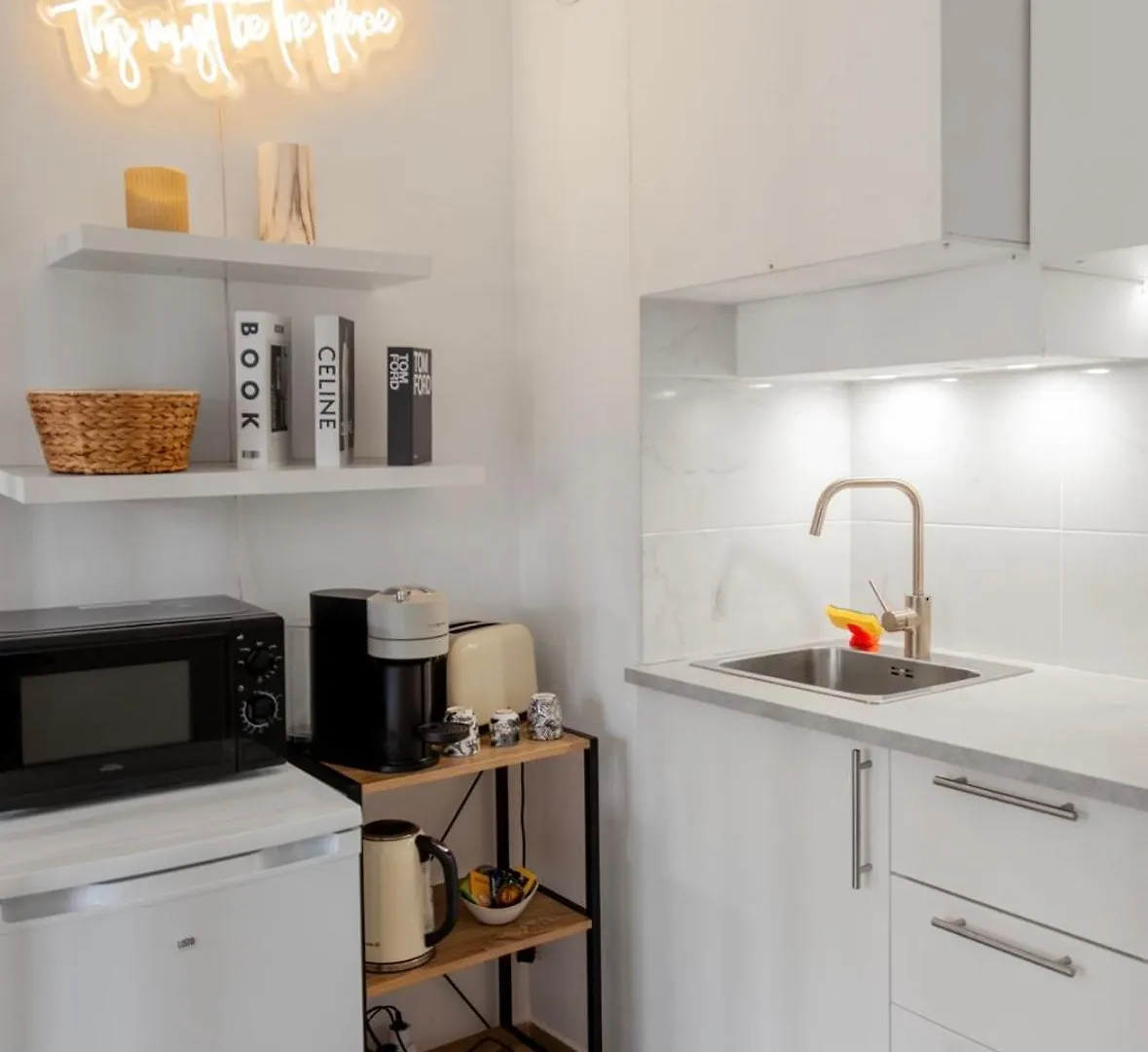 Apartment Studio Lumineux A 2 Mn A Pied De La Plage Cannes